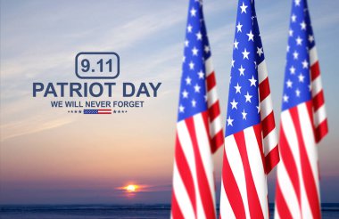 09.11.2001 Amerikan Vatanseverlik Günü afişi. Gün batımına karşı ABD bayrağı