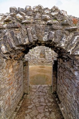 Glamorgan Nehri Vadisi 'ndeki Ogmore Kalesi' nin kalıntıları. Ogmore by Sea, Glamorgan, Galler, Birleşik Krallık