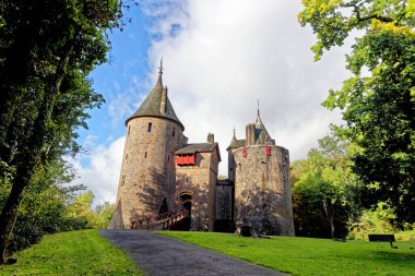 Castell Coch veya Castle Coch - Kızıl Kale, Tongwynlais, Cardiff, Galler, Birleşik Krallık, Avrupa - 15 Ekim 2022