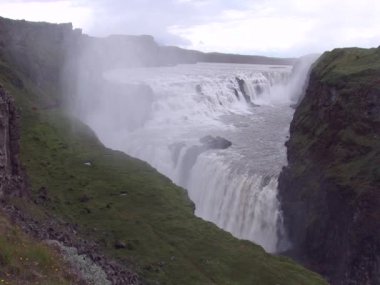 İzlanda Altın Daire Gulfoss. Golden Falls - Avrupa Seyahat Hedefi 22.07.2012