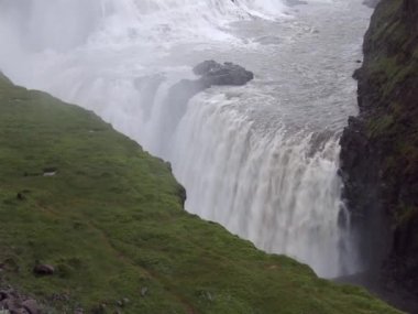 İzlanda Altın Daire Gulfoss. Golden Falls - Avrupa Seyahat Hedefi 22.07.2012