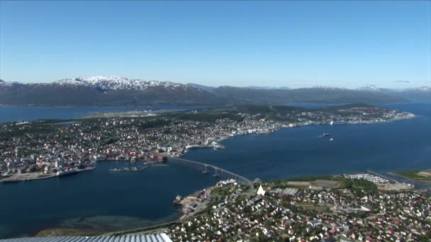 Ein Zeitraffer Mit Sommerblick Vom Gipfel Der Tromsdalen Brücke Zwischen — Stockvideo