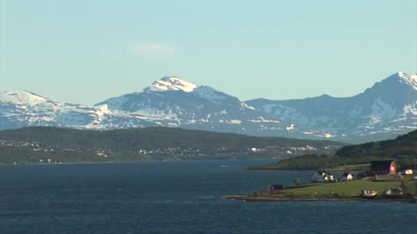 Noorwegen Tromso Regio Zeilen Een Zomerse Dag Door Noorse Fjorden — Stockvideo