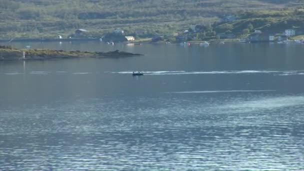 Norvegia Regione Tromso Navigando Una Giornata Estiva Attraverso Fiordi Norvegesi — Video Stock