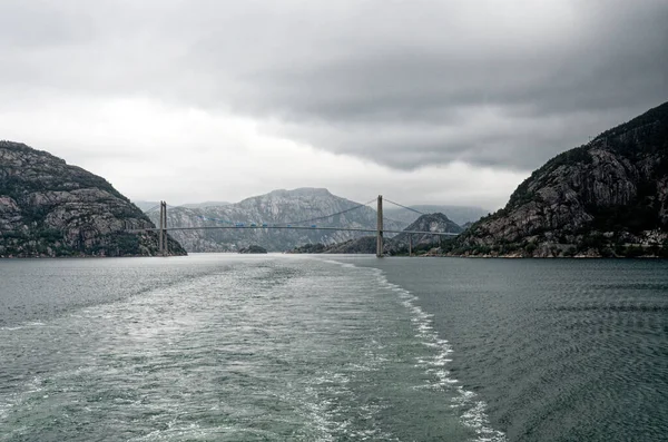 Stavanger City Bridge Cable Bridge City Islands Fjord Distant Mountains — Stock Photo, Image