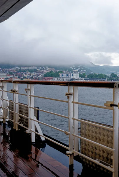 Vista Offshore Através Porto Vagen Para Torget Beira Mar Monte — Fotografia de Stock