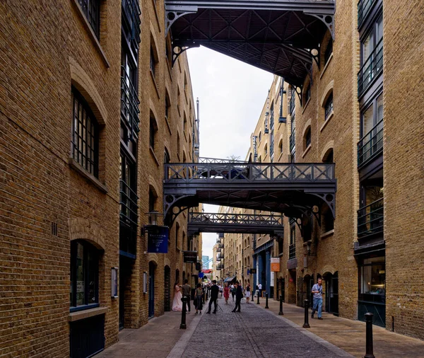 Malá Úzká Ulička Tradičními Budovami Číně Wharf Londýn Velká Británie — Stock fotografie