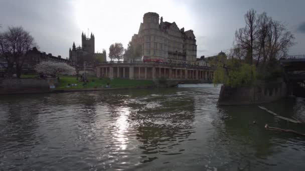 Reisbestemming Verenigd Koninkrijk Weir Aan Rivier Avon Bath Somerset Engeland — Stockvideo