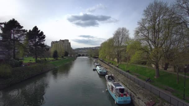 Ταξιδιωτικός Προορισμός Ηνωμένο Βασίλειο River Avon Bath Somerset Αγγλία Απριλίου — Αρχείο Βίντεο
