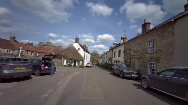 晴れた日のナニー村を歩く サマセット イギリス イギリス 4月2023の — ストック動画