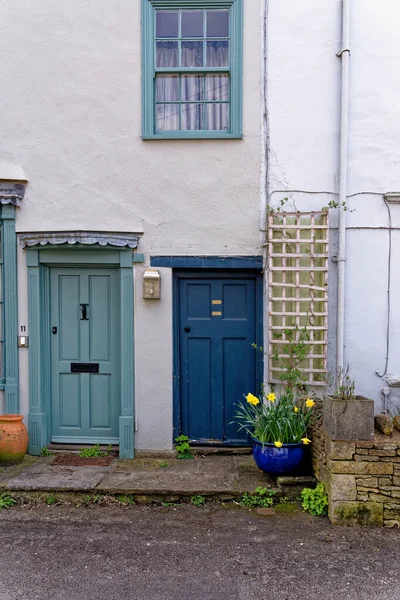 Porta Entrada Casa Velha Vila Nunney Dia Ensolarado Somerset Inglaterra — Fotografia de Stock
