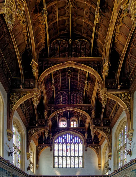 ハンプトン コート パレスの天井の部屋の装飾 リッチモンド テムズ川 サリー ロンドン イギリス イギリス 2023年4月22日 — ストック写真