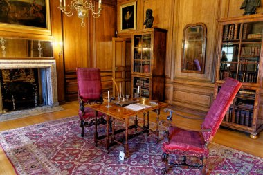 Hampton Court Sarayı 'ndaki King' s Room, Richmond Thames, Surrey, Londra, İngiltere. 22 Nisan 2023