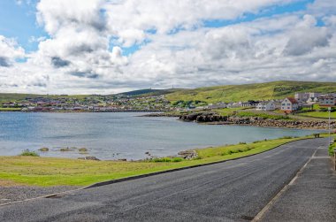 Bressay Adası manzarası, Lerwick, Shetland Adaları, İskoçya - 18 Temmuz 2012