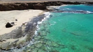 Playa de los Ojos 'un Arieal Manzarası - Los Ojos Sahili - El Puerto de la Cruz, Peninsula Jandia, Fuerteventura, Kanarya Adaları, İspanya - 21.09.2023