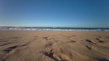 Seyahat Varış Yeri - Güney batı kıyısı manzarası - Playa de Cofete, Jandia yarımadası, Fuerteventura, Kanarya Adaları, İspanya - 21.009.2023