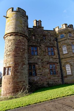 Croft Şatosu, İngiltere 'nin Herefordshire kentindeki Croft köyünde bir kır evi. 1085 'ten beri Croft ailesine ait olan şato ve mülk 18. yüzyılda elden ele geçti Croft Kalesi ve Parkland - Herefordshire - 6 Ocak 20