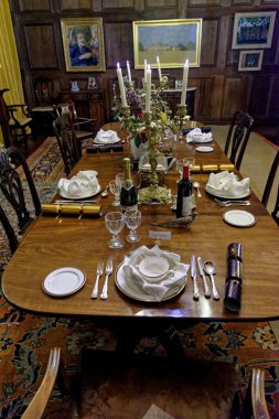 Croft Şatosu, İngiltere 'nin Herefordshire kentindeki Croft köyünde bir kır evi. 1085 'ten beri Croft ailesine ait Croft Kalesi ve Parkland' ın İçi - Herefordshire - 6 Ocak 2024