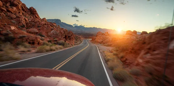 Empty Long Nevada Mountain Road Horizon Sunny Summer Day Bright — Photo