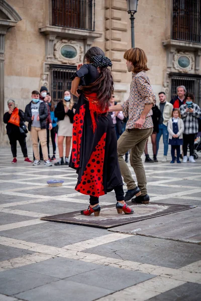 Granada Španělsko Února 2022 Skupina Cikánských Umělců Předvádějících Flamencové Umění — Stock fotografie