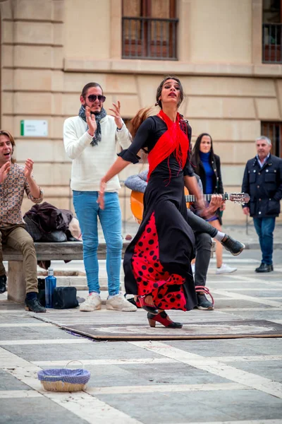 Granada Spain Feb 2022 Group Gypsy Artists Performing Flamenco Art — Stock Photo, Image