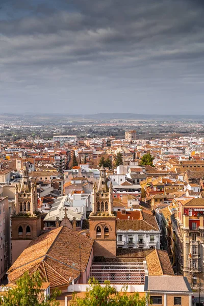 西班牙格拉纳达 2022年2月26日 西班牙安达卢西亚历史名城格拉纳达的空中景观 — 图库照片