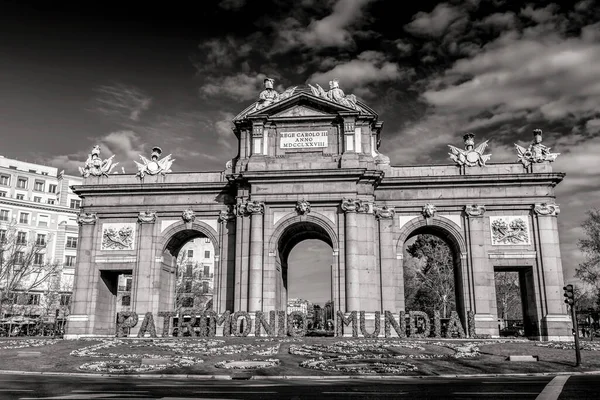 Madrid Espagne Février 2022 Puerta Alcala Est Une Porte Néo — Photo