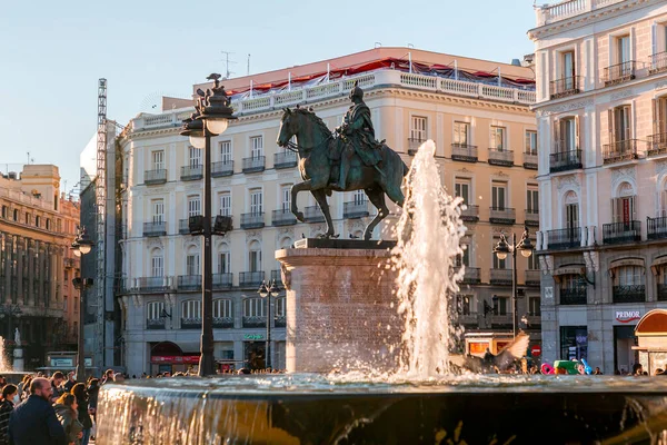 Madrid Spanyolország Feb 2022 Puerta Del Sol Egy Nyilvános Tér — Stock Fotó