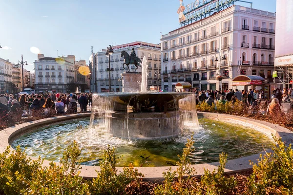 Madryt Hiszpania Feb 2022 Puerta Del Sol Jest Placem Publicznym — Zdjęcie stockowe