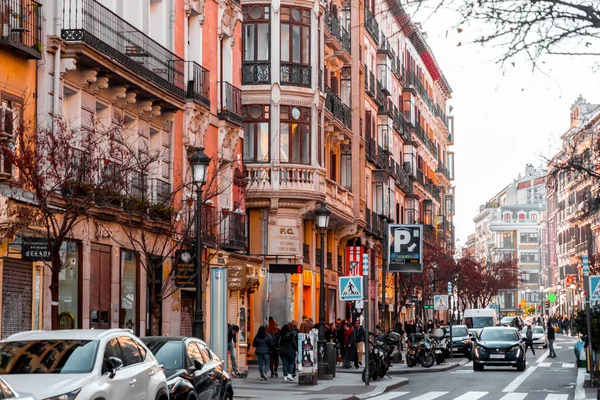 stock image Madrid, Spain - FEB 19, 2022: Generic architecture and street view from Madrid, the capital of Spain.