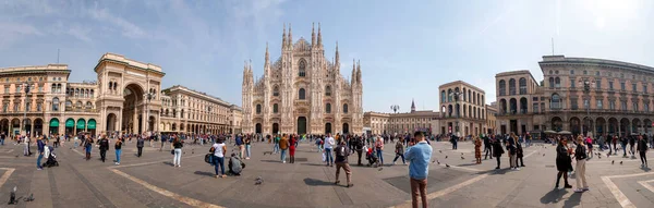意大利米兰 2022年3月29日 米兰大教堂或圣母降生大教堂是米兰的一个大教堂 — 图库照片