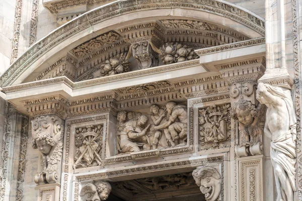 Μιλάνο Ιταλία Μαρτίου 2022 Καθεδρικός Ναός Του Μιλάνου Μητροπολιτικός Καθεδρικός — Φωτογραφία Αρχείου