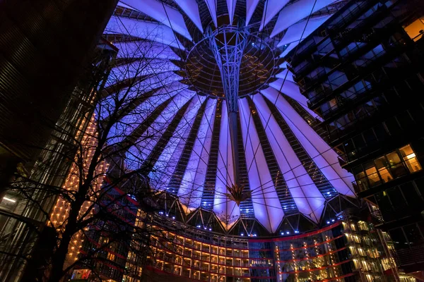 Berlin Niemcy Dec 2021 Sony Center Zespół Ośmiu Budynków Sponsorowanych — Zdjęcie stockowe