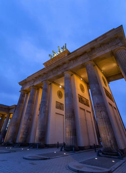 Berlín Alemania Diciembre 2021 Famoso Hito Puerta Brandeburgo Brandenburger Tor —  Fotos de Stock