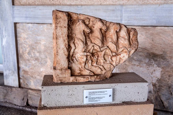 Athens Greece Nov 2021 Ancient Articts Displayed Stoa Attalos Covered — Stock Photo, Image