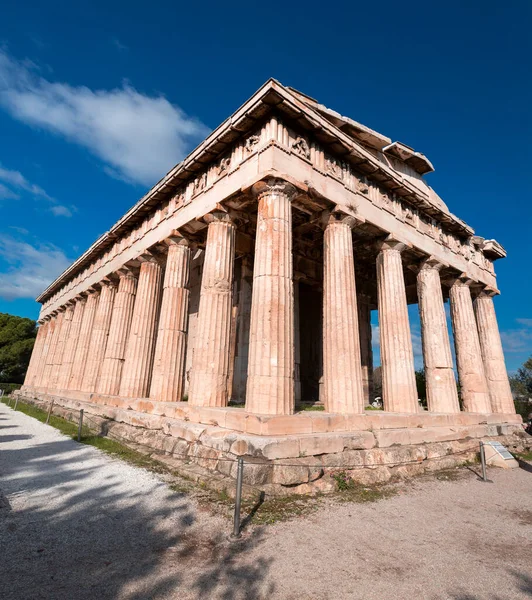 2021年11月25日 希腊雅典 赫菲斯图斯塔 Hephaestus或Hephaisteion 是一座保存完好的希腊神庙 献给希腊雅典赫菲斯图斯 — 图库照片