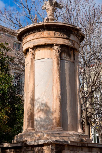 2021年11月25日 希腊雅典 Lysicrates的中上层纪念碑 在一座建筑物的外部首次使用科林斯顺序 — 图库照片