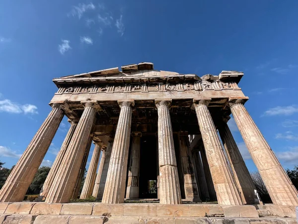 アテネ ギリシャ 11月2021 ヘファイストスまたはヘファイスティオンの神殿はヘファイストス専用の保存状態の良いギリシャの寺院です アテネ ギリシャ — ストック写真