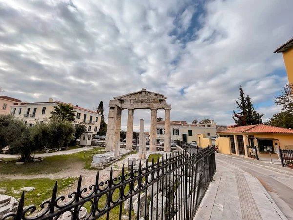 アテネ ギリシャ 11月2021 ローマのアゴラはアクロポリスの北とアテネの古代アゴラの東に位置しています — ストック写真