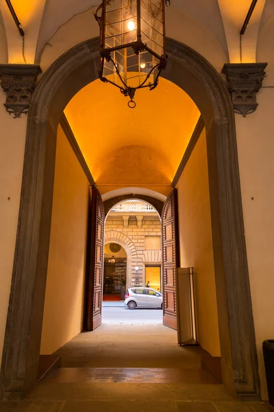 Florence Italy April 2022 Inner Courtyard Palazzo Strozzi Significant Historical — Foto Stock