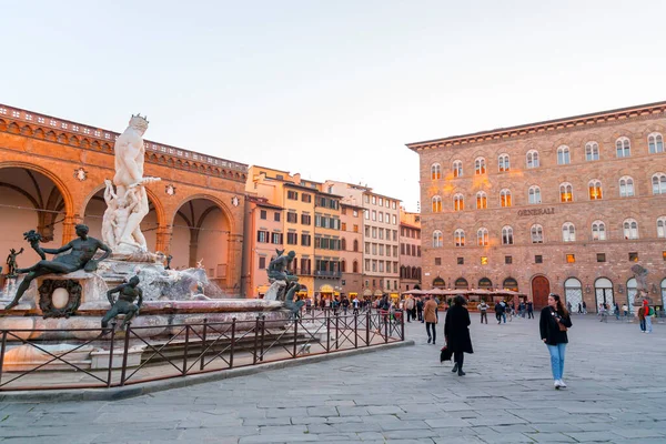 Флоренция Италия Апреля 2022 Года Площадь Синьории Имеет Форму Перед — стоковое фото