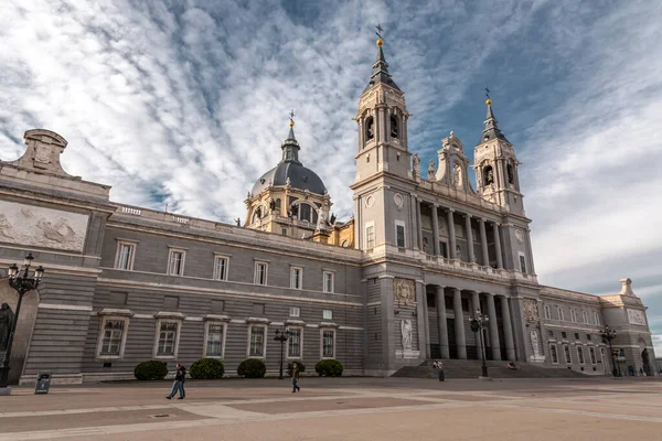 Madrid España Feb 2022 Catedral Santa Maria Real Almudena Una —  Fotos de Stock