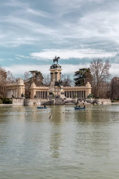 Madrid España Feb 2022 Estatua Ecuestre Del Rey Alfonso Xii —  Fotos de Stock
