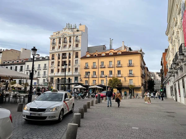 stock image Madrid, Spain - FEB 16, 2022: Generic architecture and street view in the central streets of Madrid, the capital of Spain.