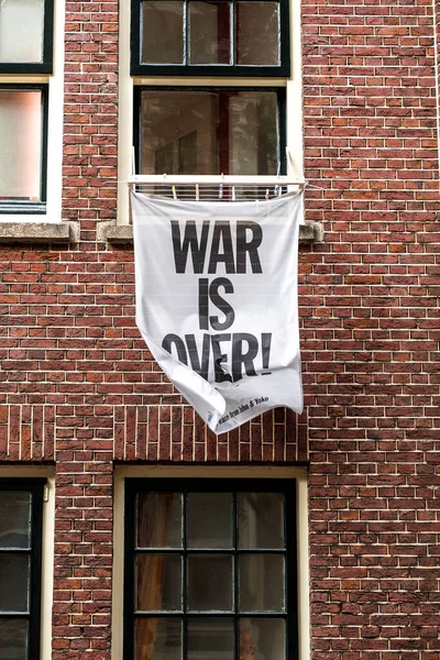 Amsterdam Oct 2021 Bannière Avec Slogan War Accrochée Une Fenêtre — Photo