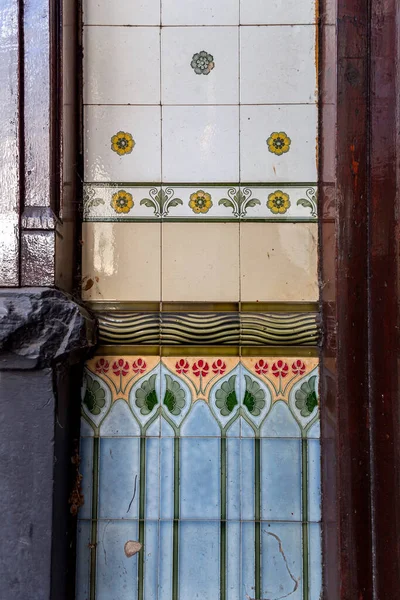 Фрагмент Традиционной Голландской Керамической Плитки Отделка Здания — стоковое фото