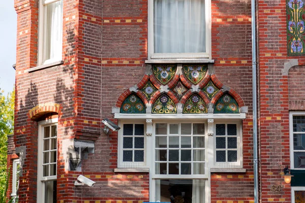 Amsterdam Oct 2021 Detail Fasády Typické Holandské Cihlové Budovy Secesní — Stock fotografie