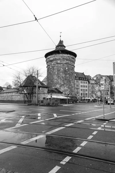 Nuremberg Alemania Diciembre 2021 Nueva Torre Puerta Neutorturm Casco Antiguo — Foto de Stock
