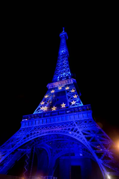 Paris France Jan 2022 Emblématique Tour Eiffel Illuminée Nuit Tour — Photo