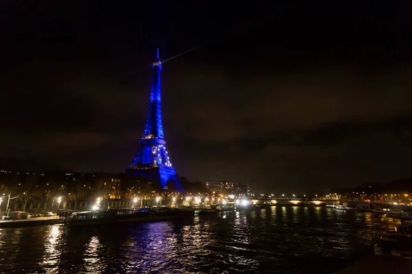 Párizs Franciaország Jan 2022 Ikonikus Eiffel Torony Éjszaka Megvilágítva Kovácsoltvas — Stock Fotó